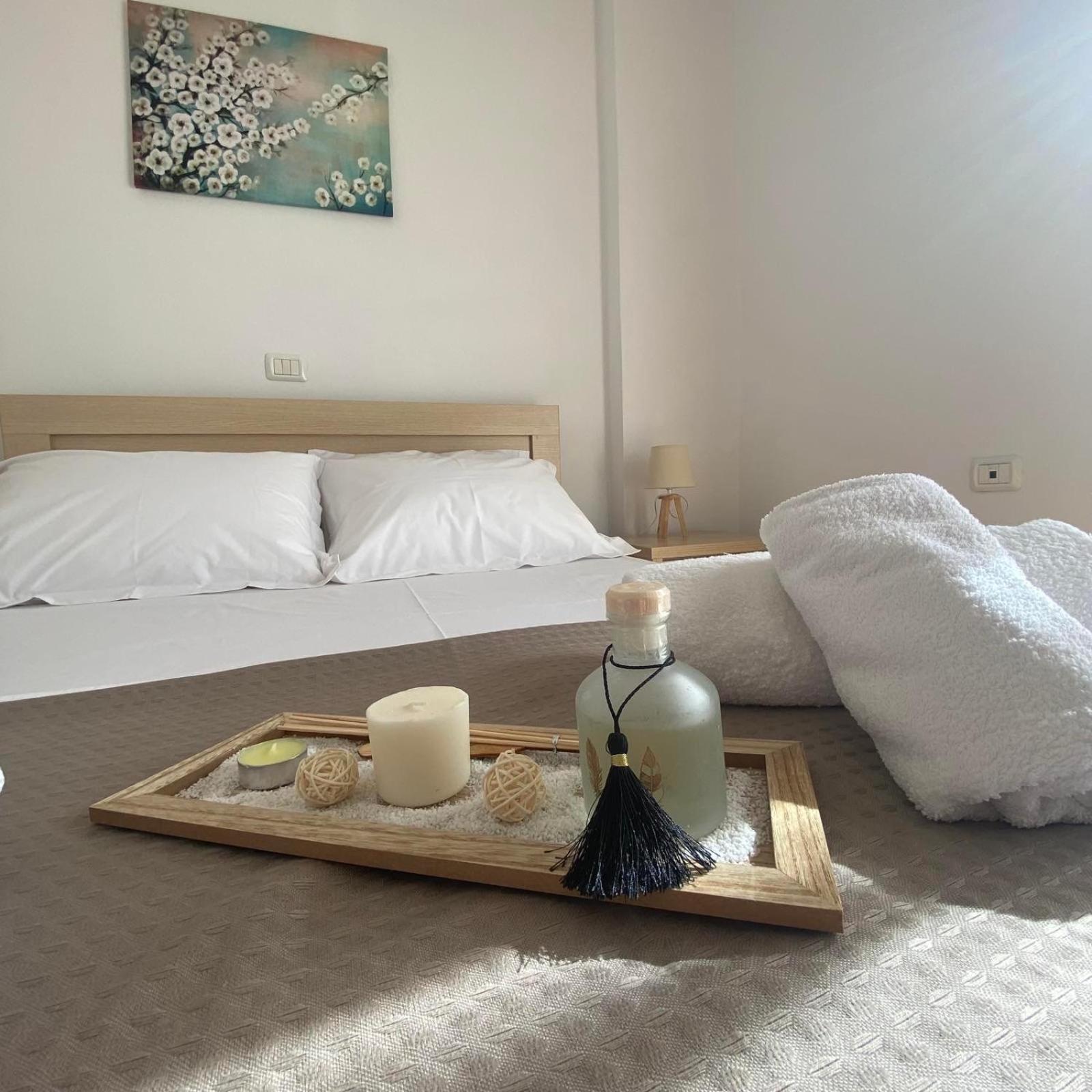Ilias Family Rooms Himare Exteriör bild